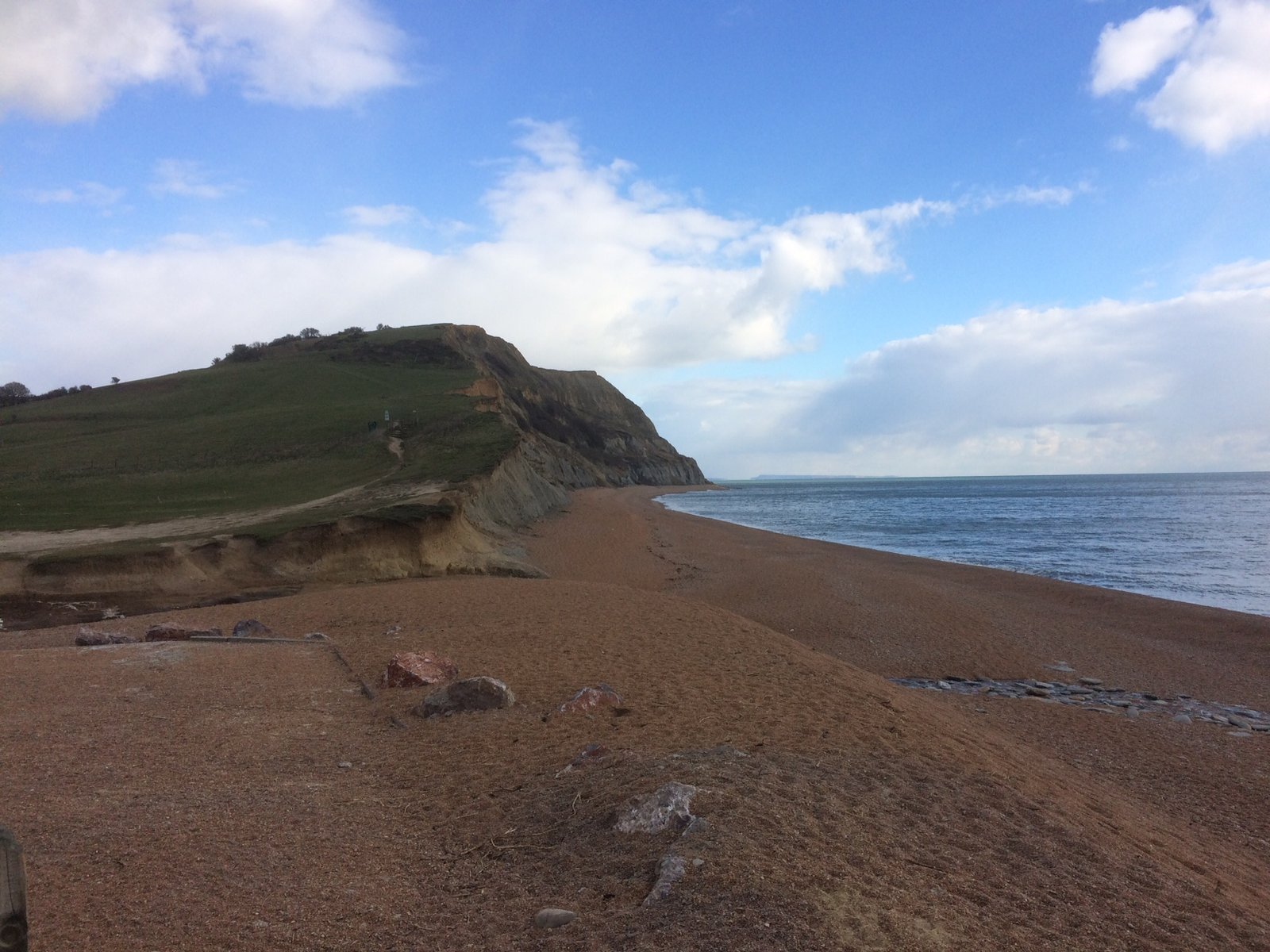 Discover Dorset by staying at Yew Tree House in Chideock near Bridport